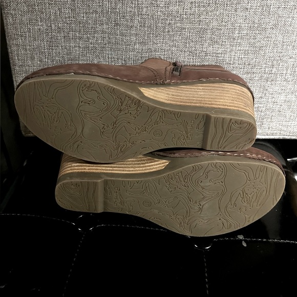 Dansko 37 Stacked Wedge Suede Boot - Picture 2 of 5